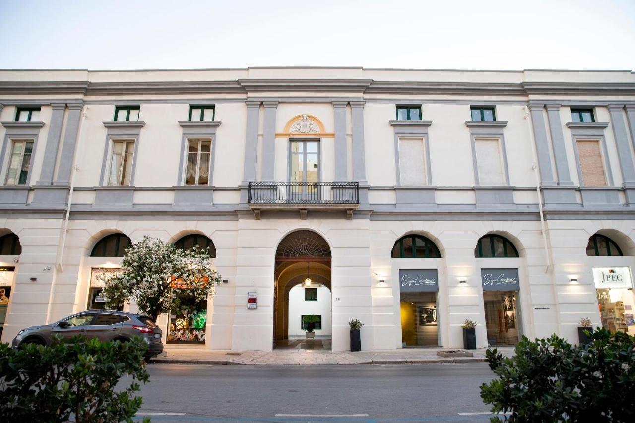 Historico Loft & Rooms Palazzo Adragna XIX Trapani Exterior foto