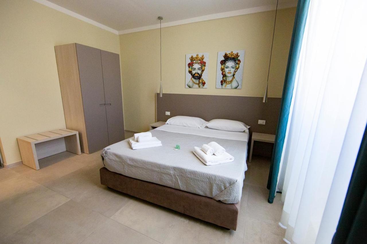 Historico Loft & Rooms Palazzo Adragna XIX Trapani Quarto foto