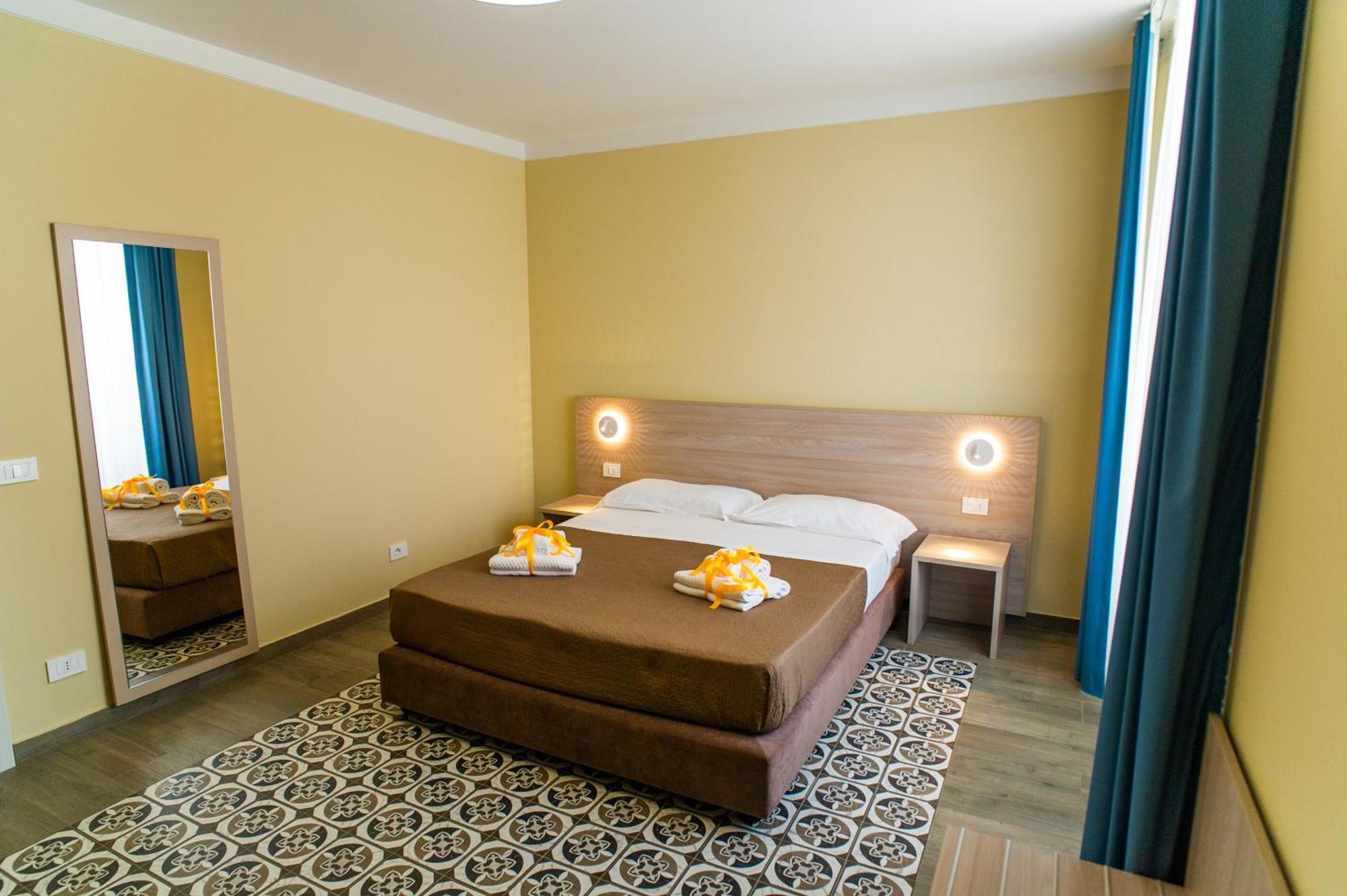 Historico Loft & Rooms Palazzo Adragna XIX Trapani Quarto foto